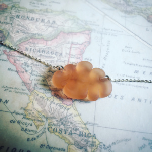 ROSE PECHE COLLIER NUAGE